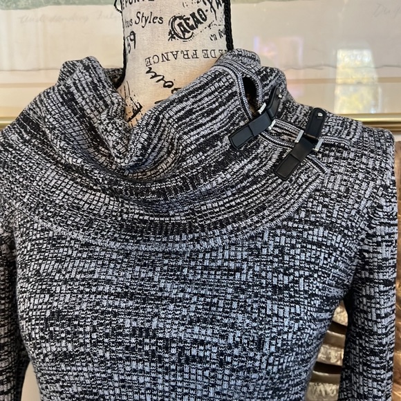 Dana Buchman sweater dress - Picture 4 of 5